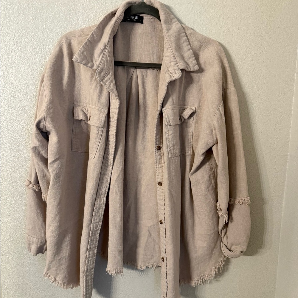 Casual Beige Utility Jacket for Women